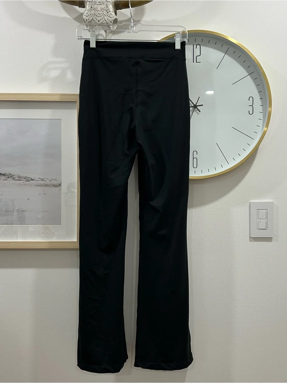 Nike Black Flare Yoga Pants Leggings Size Small - Picture 2 of 6